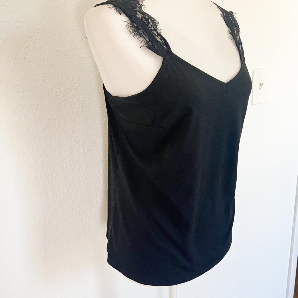 Buckle Willow and Root Black Lace Cami Top Size Large - Picture 4 of 8